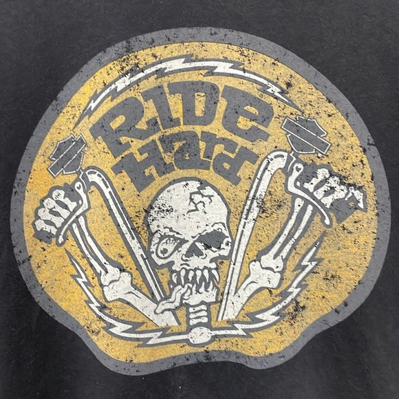 Harley-Davidson Men's Black Tee Shirt. Good Condition. Size 2XL. - Picture 3 of 7